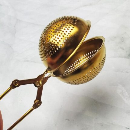Tea Strainer Gold Spoon - Floris Naturals